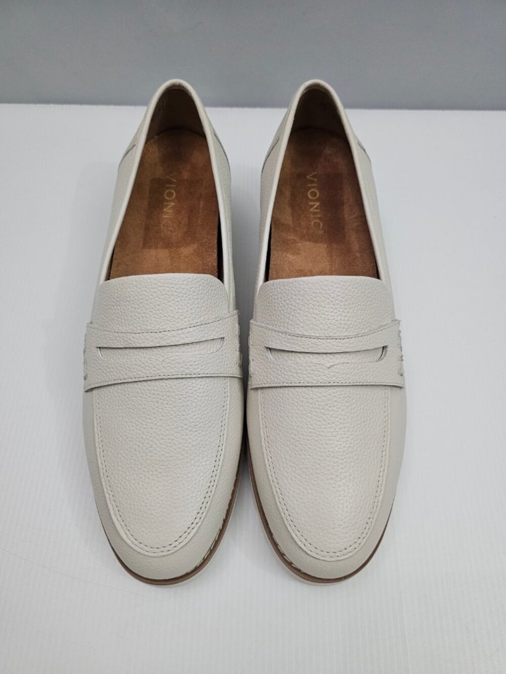 Vionic Cheryl II Lug Sole Penny Loafer Womens 11 Ivory Leather Comfort Platform - Picture 4 of 13